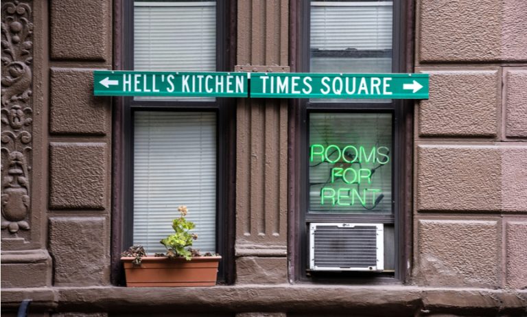 Hells Kitchen Times Square 768x462 